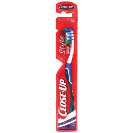 Close-Up Style Toothbrush W/ Massaging Bristles Soft 1 Ct