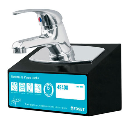 Single Handle Bathroom Faucet Display