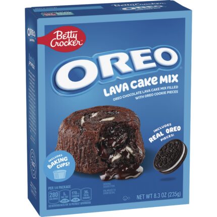 Betty Crocker, Oreo Lava Cake Mix Chocolate With Oreo Cookie Pieces, Case Of 8, 8.3 Oz